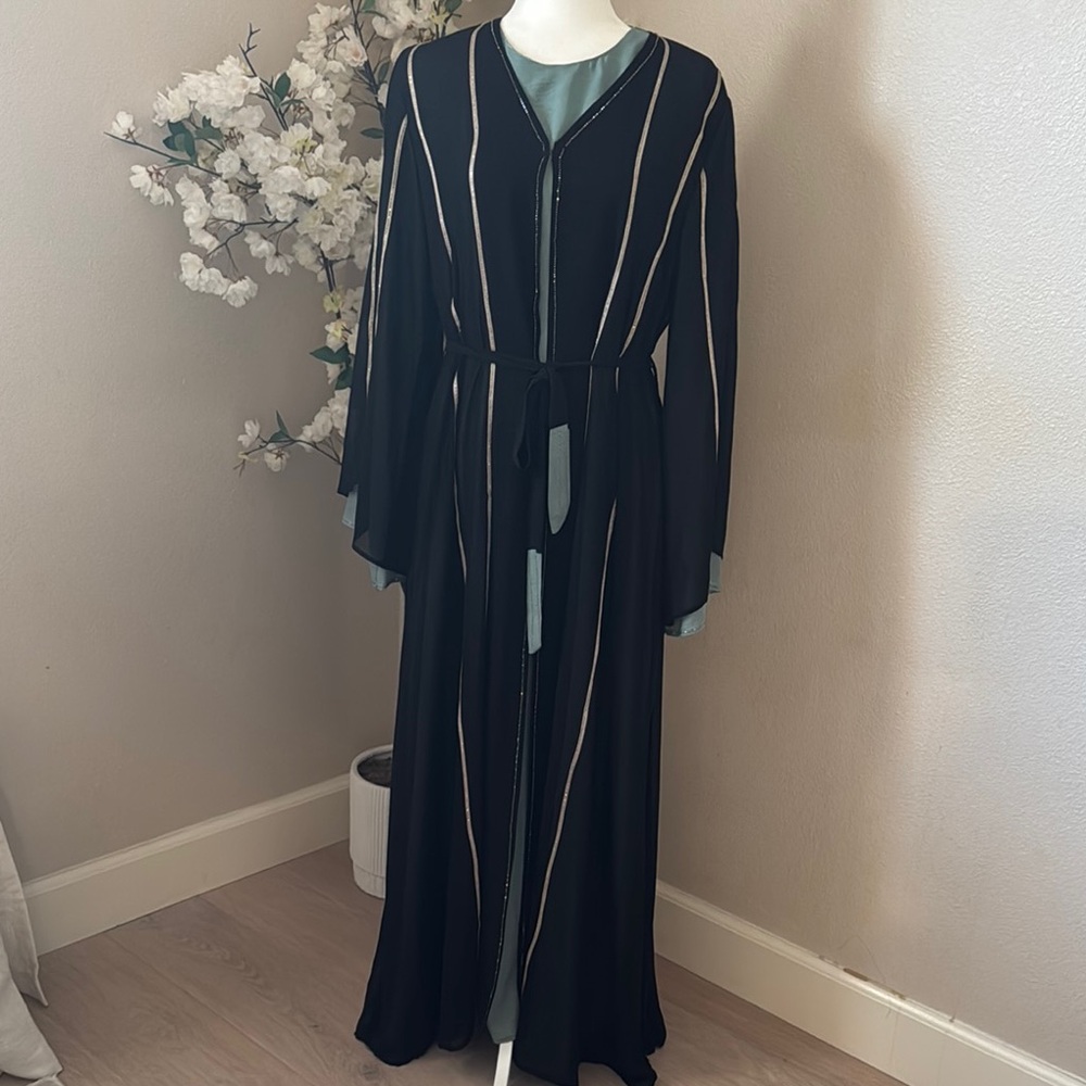 Black and sage abaya